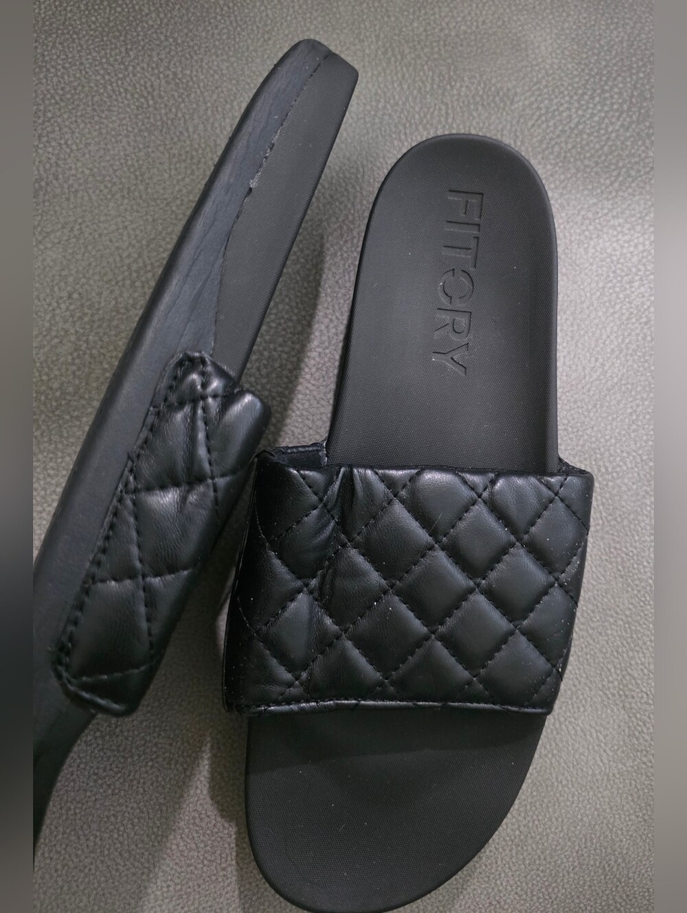 Women's Quilted Slide Sandals - Black - Picture 2 of 3